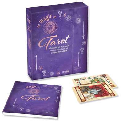 Magic of Tarot open